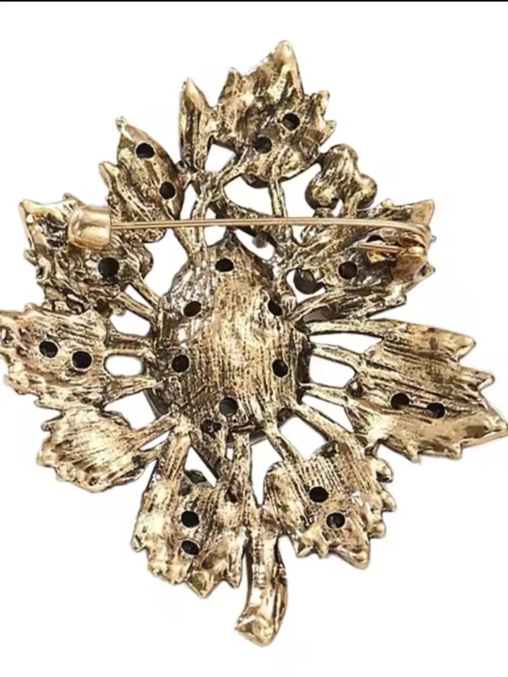 Anthropologie elegant brooch